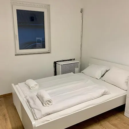 Amira Apartman *